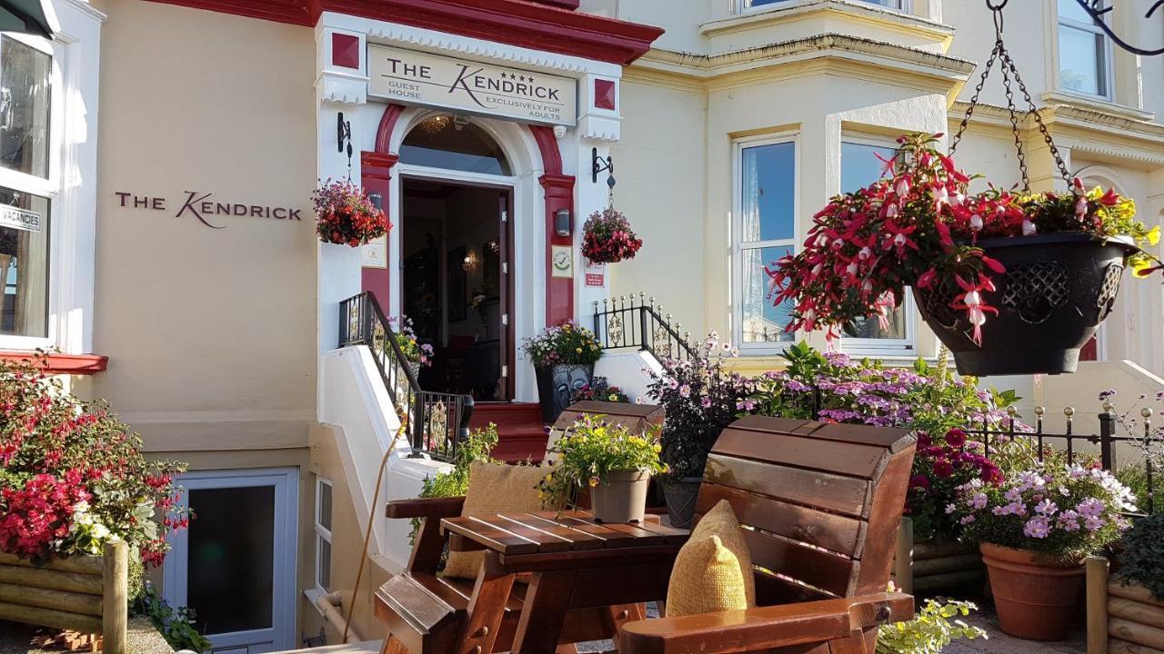 Hotel The Kendrick Exclusively For Adults Llandudno Esterno foto
