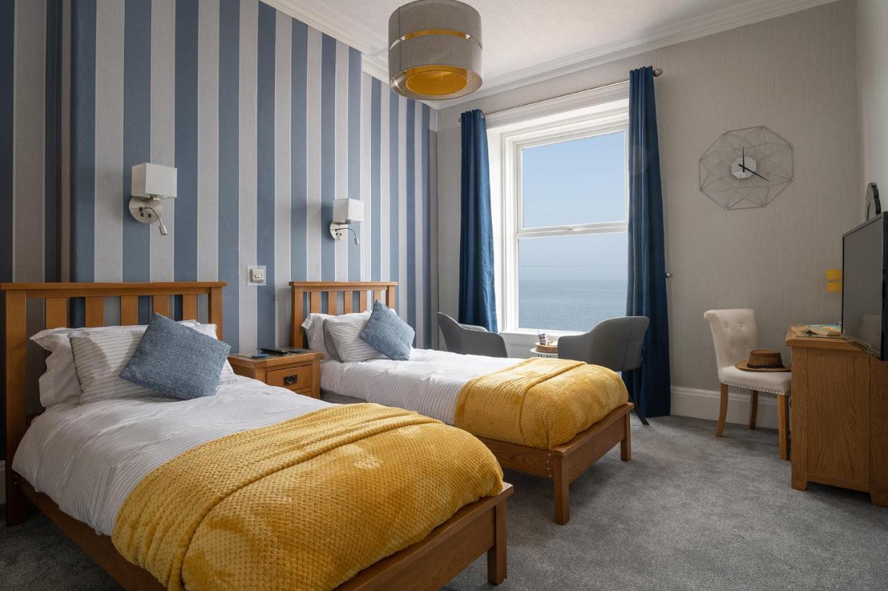 Hotel The Kendrick Exclusively For Adults Llandudno Esterno foto