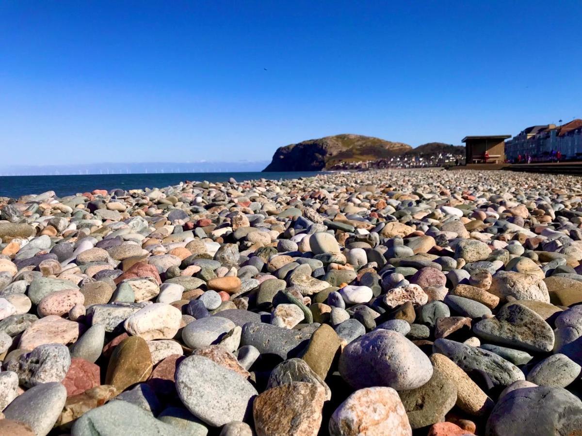 Hotel The Kendrick Exclusively For Adults Llandudno Esterno foto