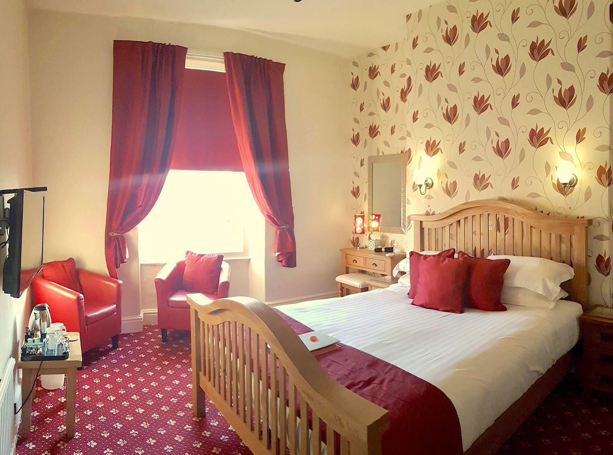 Hotel The Kendrick Exclusively For Adults Llandudno Esterno foto