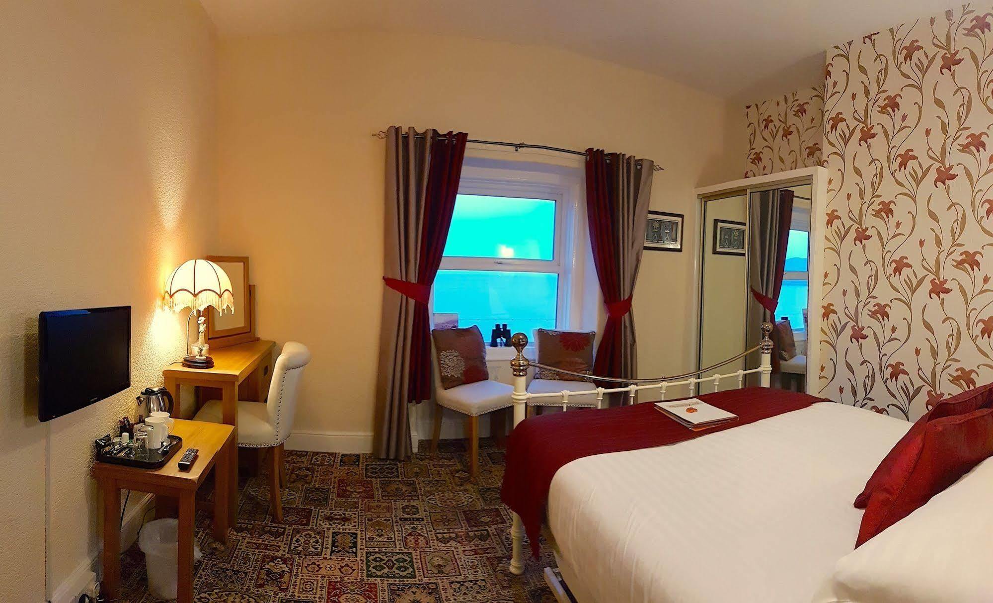 Hotel The Kendrick Exclusively For Adults Llandudno Esterno foto
