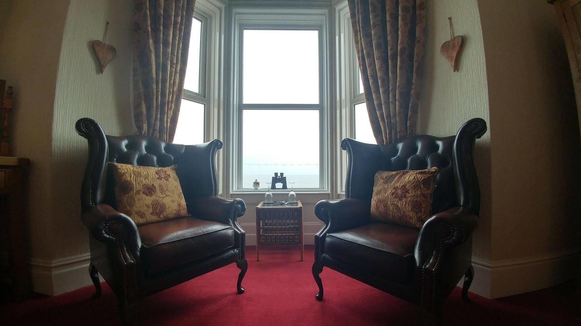 Hotel The Kendrick Exclusively For Adults Llandudno Esterno foto